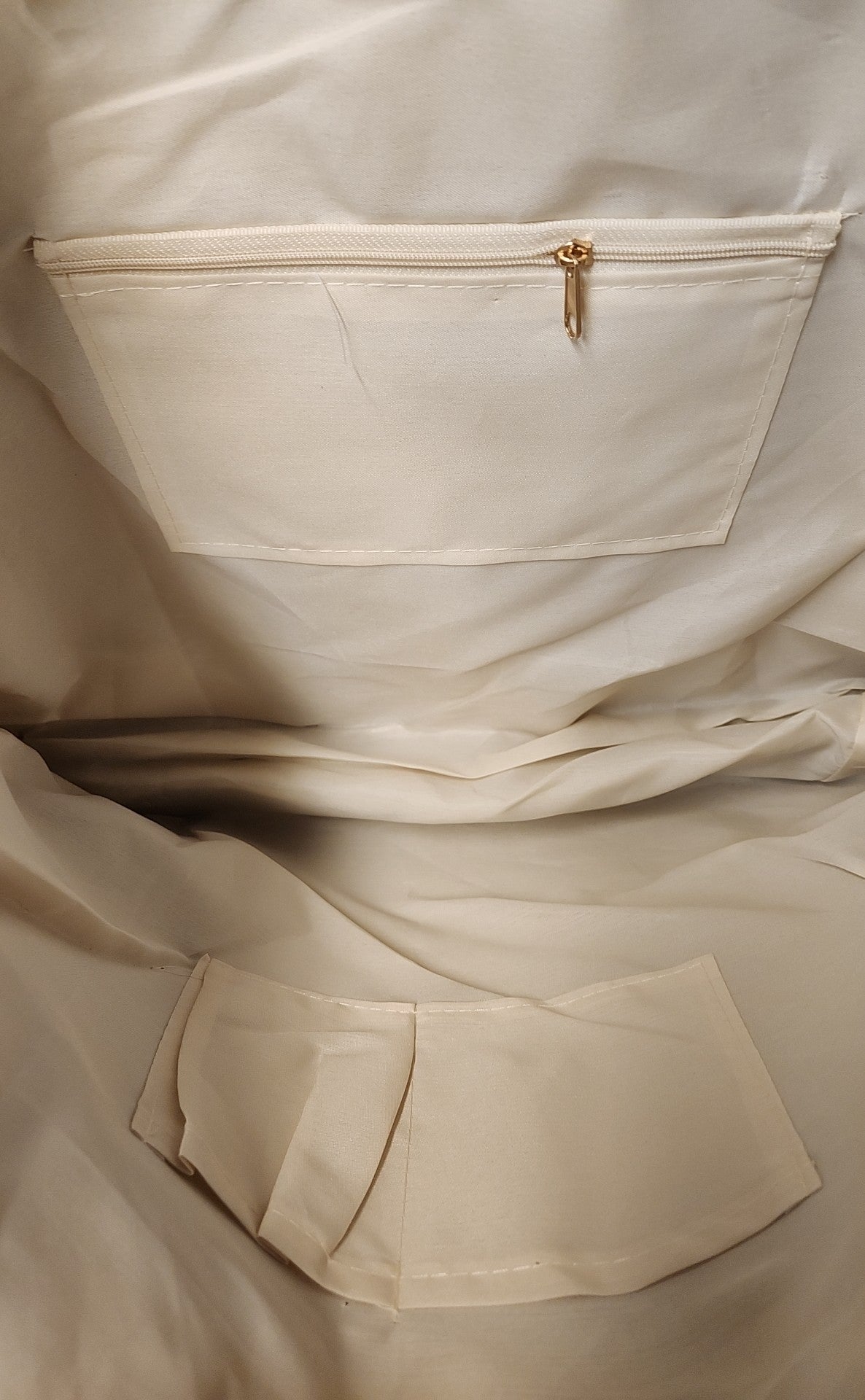 Banana Boat Beige & White Tote Bag