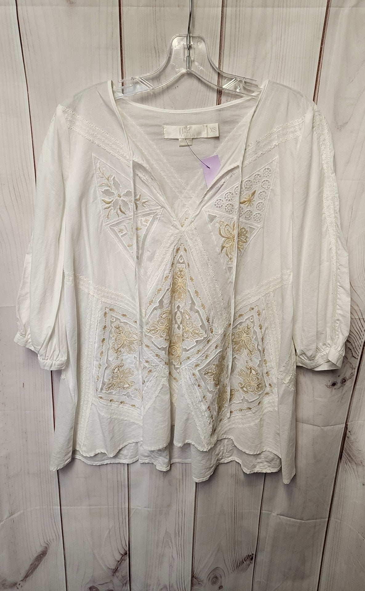 Karta Women's Size M White 3/4 Sleeve Top