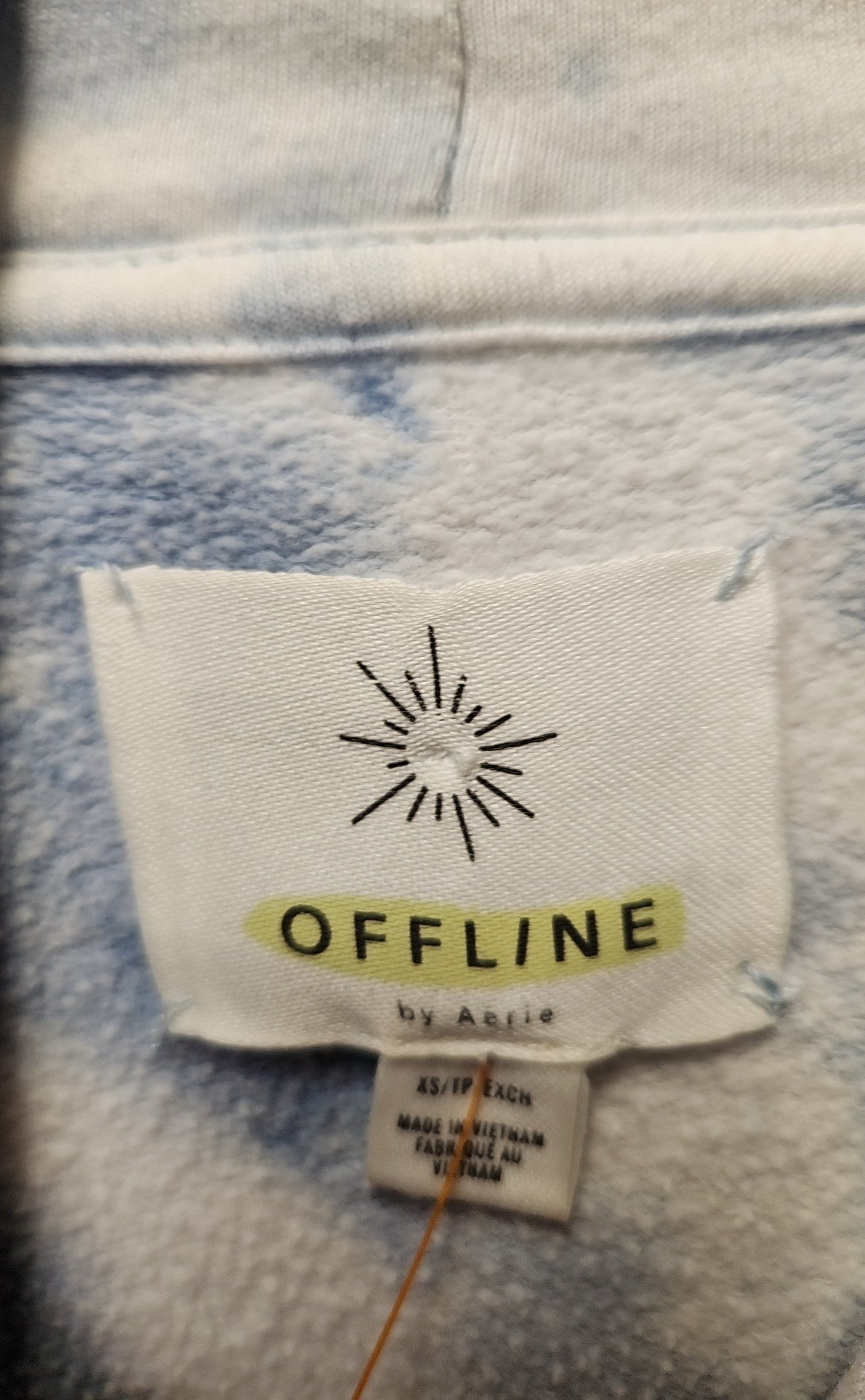 Offline by Aerie Women's Size XS White & Blue Sweatshirt