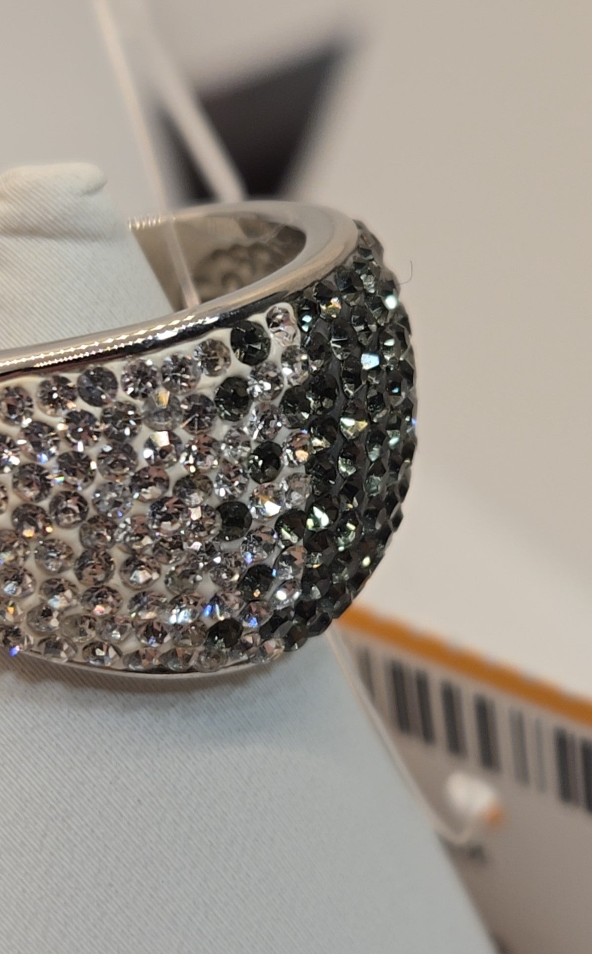 Ring Size 8 Silver Rhinestone Ring