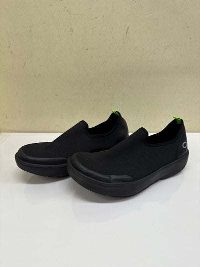 Oofos Women's Size 9-1/2 Black Flats