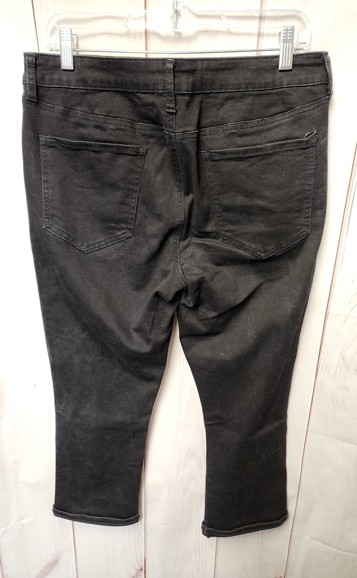 So Women's Size 15 Black Pants Low Rise Crop