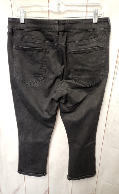 So Women's Size 15 Black Pants Low Rise Crop