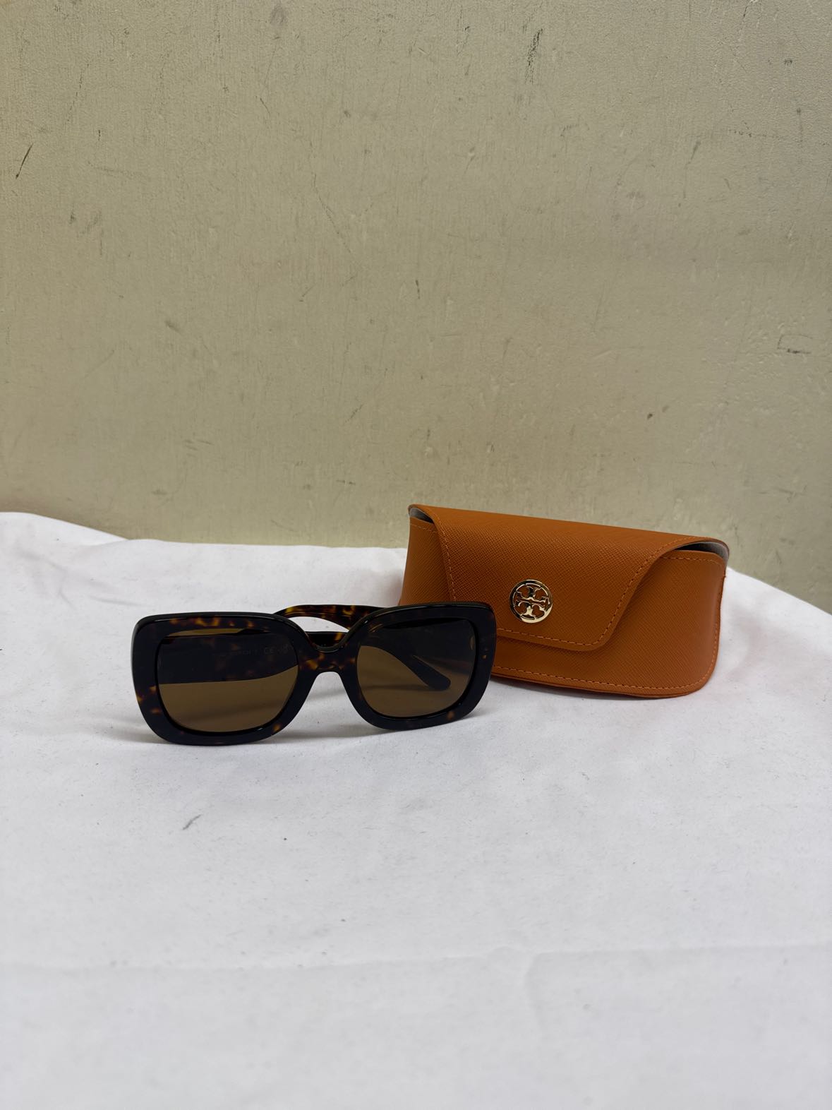 Tory Burch TY 7179 Black Sunglasses w/ Case