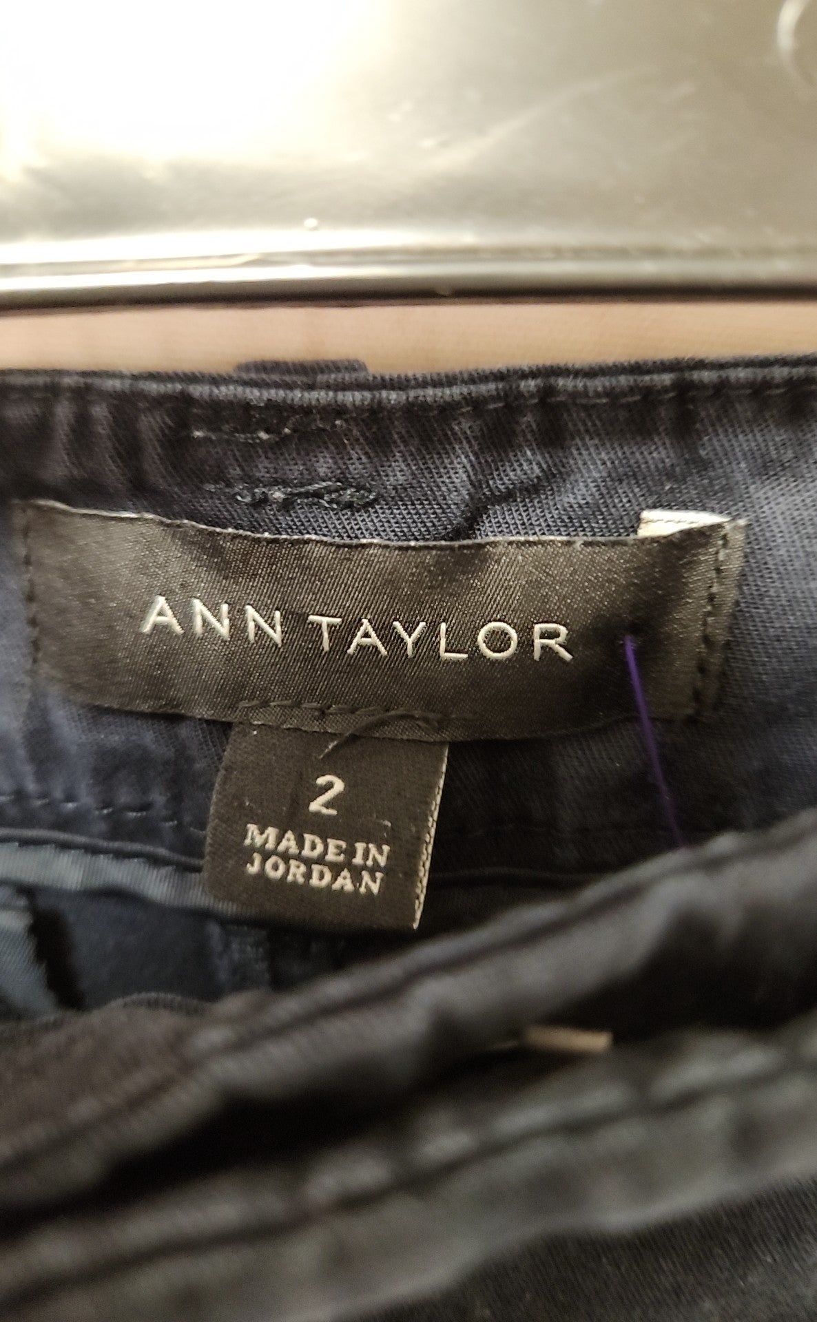 Ann Taylor Women's Size 2 Navy Shorts