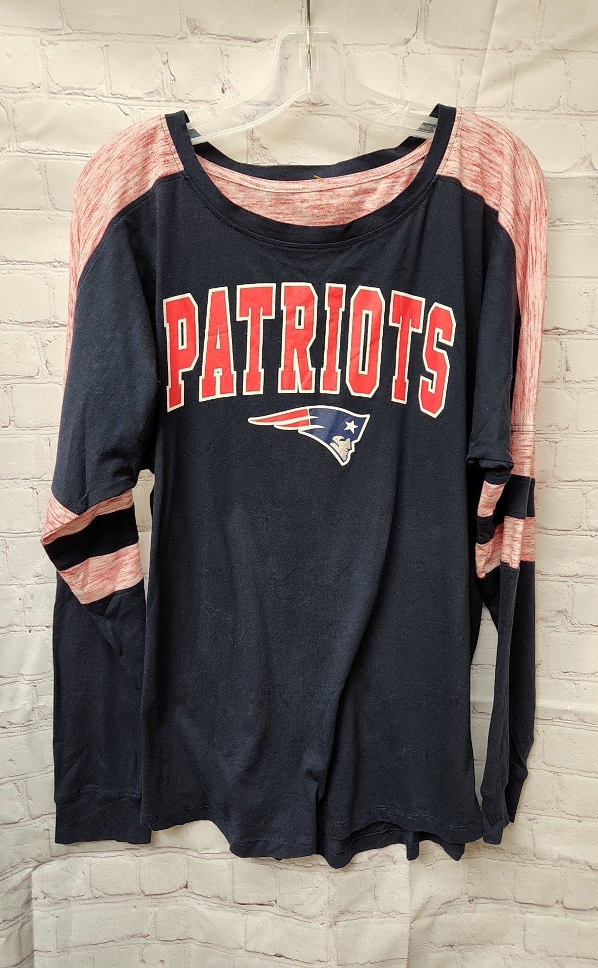 New England Patriots NFL Women's Size XL Navy Long Sleeve Top