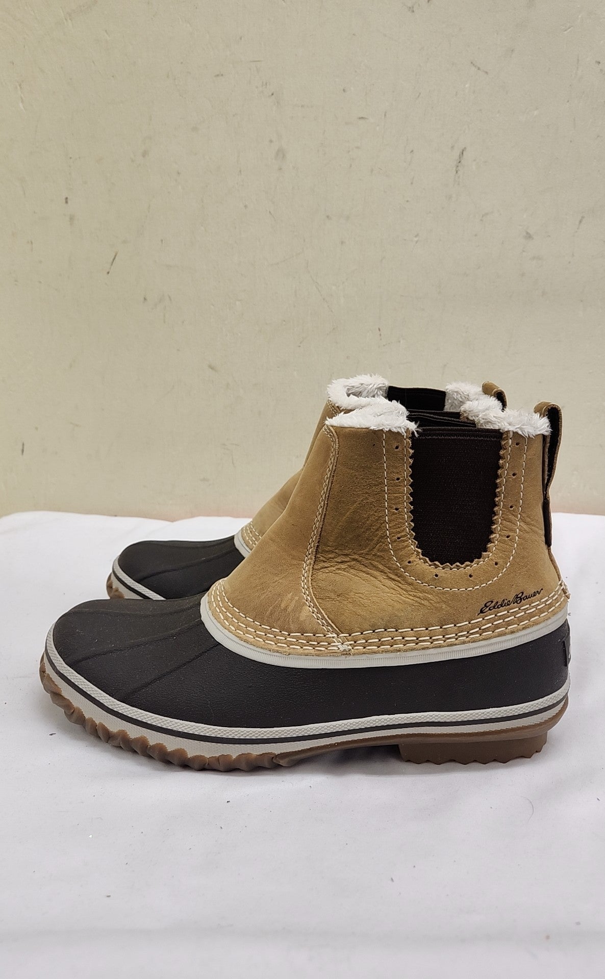 Eddie Bauer Women's Size 8 Brown Boots Shoes