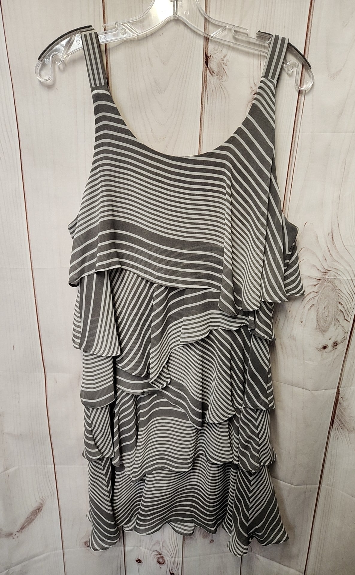 Signature by Robbie Bee Women's Size 14 Gray Dress