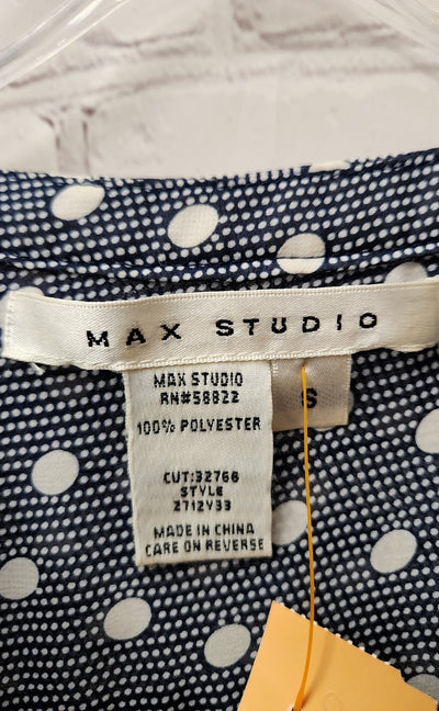 Max Studio Women's Size S Blue Polka Dot 3/4 Sleeve Top