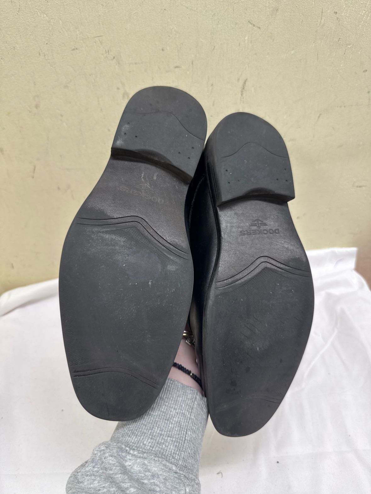 Dockers Men's Size 8-1/2 Black Shoes
