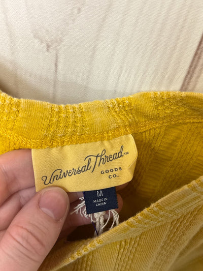 NWT Universal Thread Women's Size M Yellow Sleeveless Top
