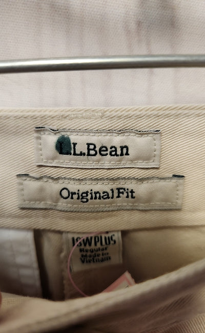 LL Bean Women's Size 18 Beige Shorts