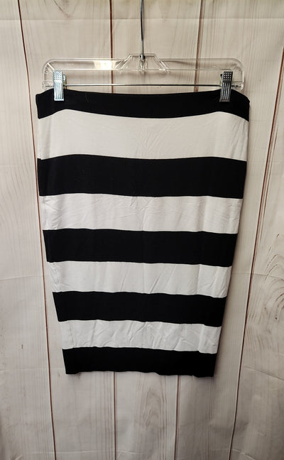 Vince Camuto Women's Size S White & Black Skirt