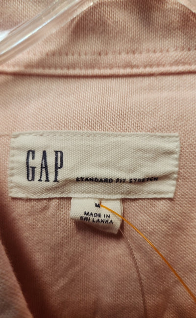 NWT Gap Men's Size M Pink Shirt
