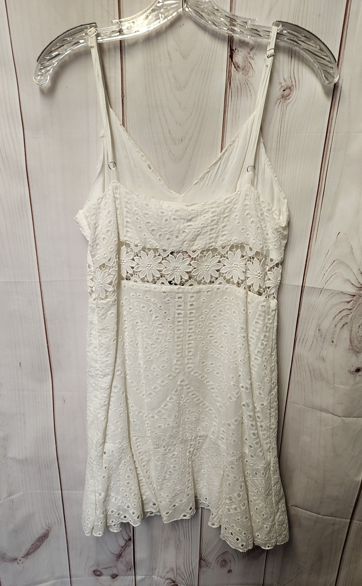NWT Zaful Women's Size 6 White Lace Floral Dress