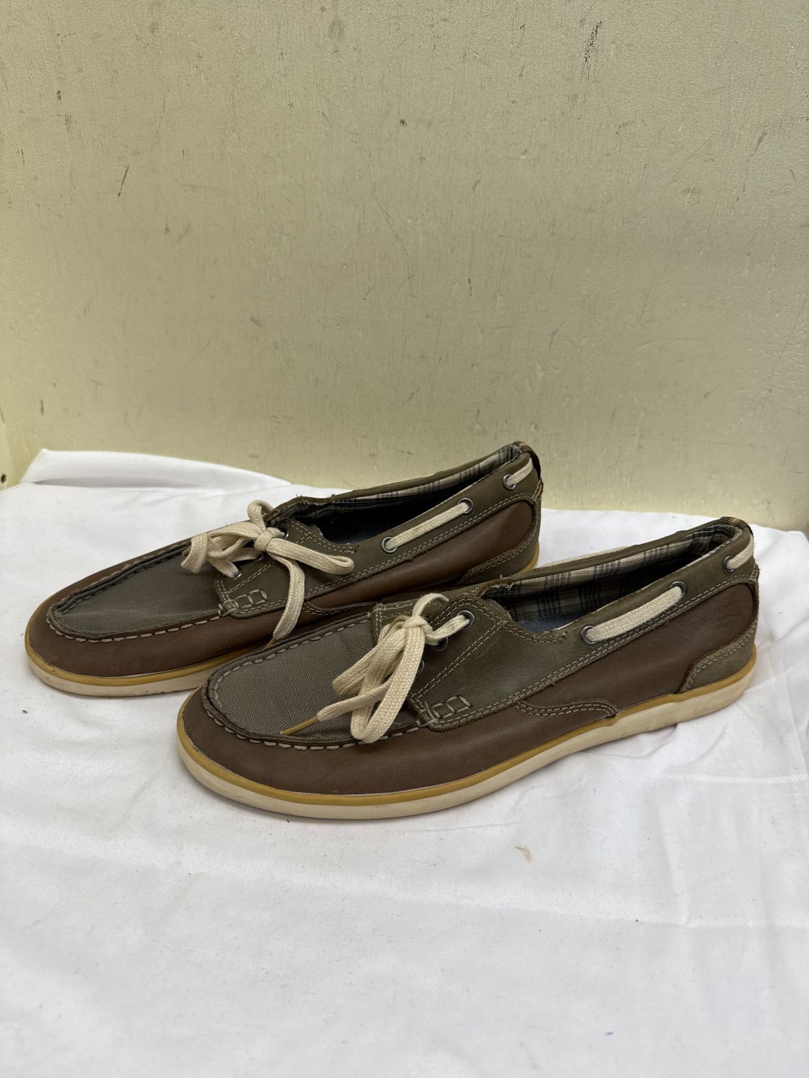 Clarks Men's Size 10-1/2 Brown Shoes