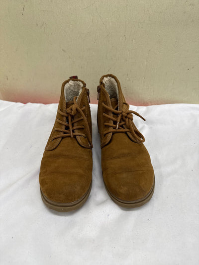 Cat & Jack Girl's Size 3 Brown Boots