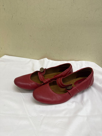 Sofft Women's Size 7-1/2 Red Flats Shoes