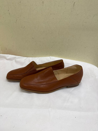 Clarks Women's Size 8 Brown Flats Shoes