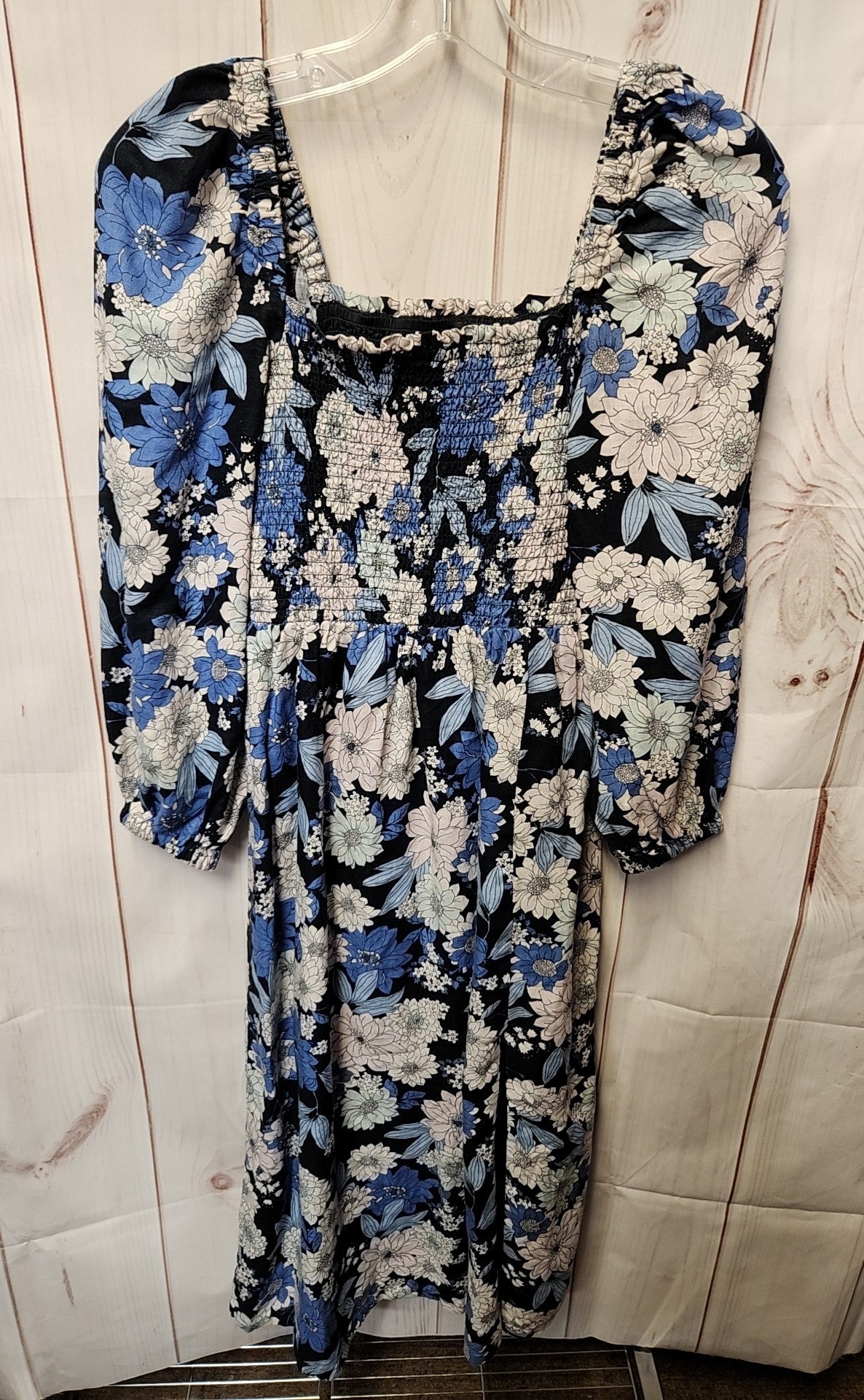 J Crew Women's Size XS Blue & White Floral Linen Smocked Dress with Slit