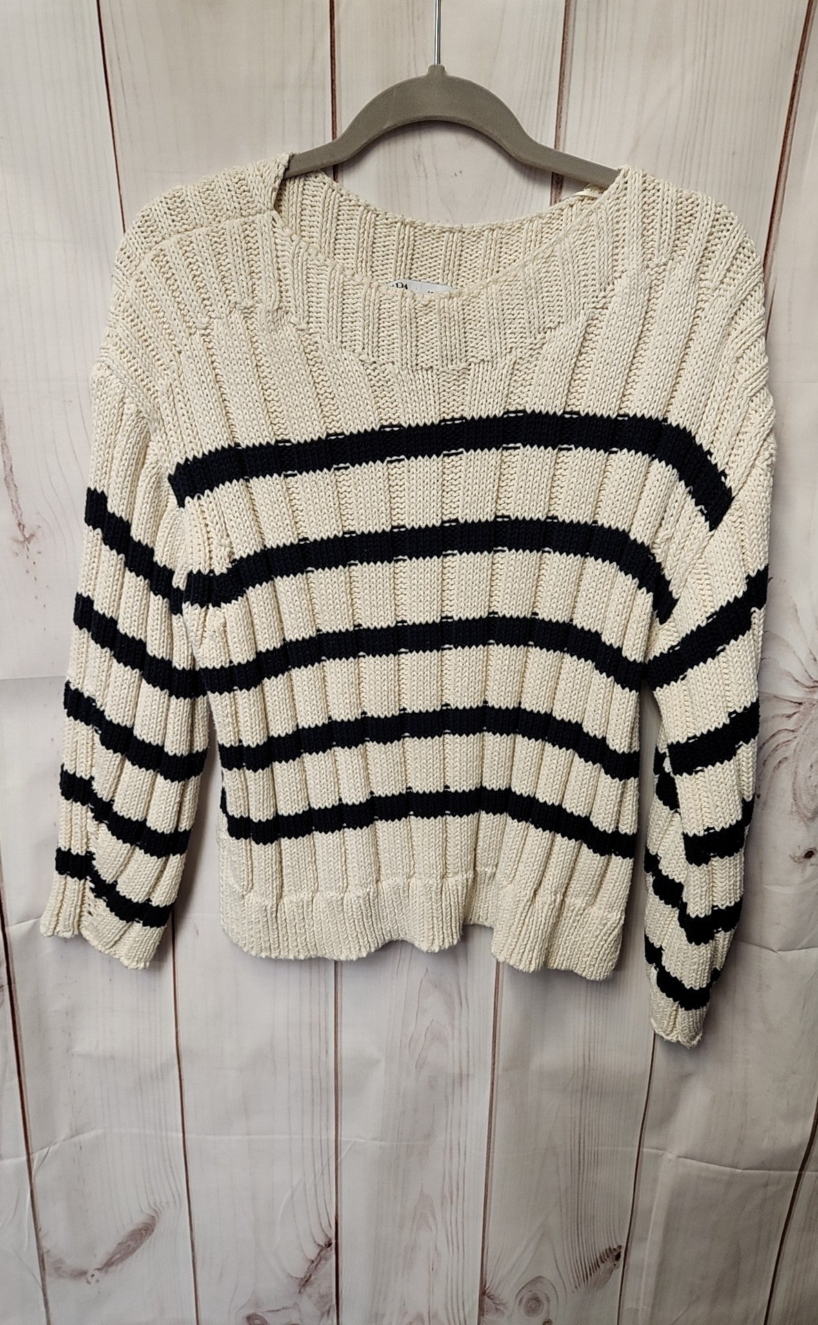 Zara Women's Size M Beige Sweater
