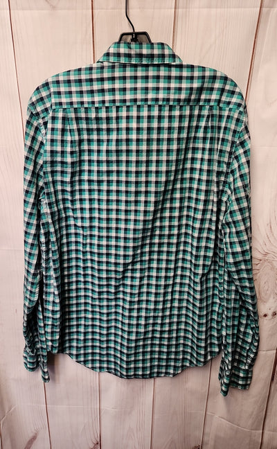 Lacoste Men's Size 40 = US M Green Shirt