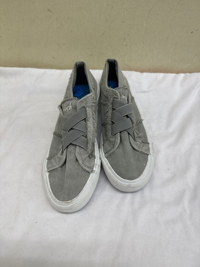 Blowfish Women's Size 7-1/2 Green Flats Shoes