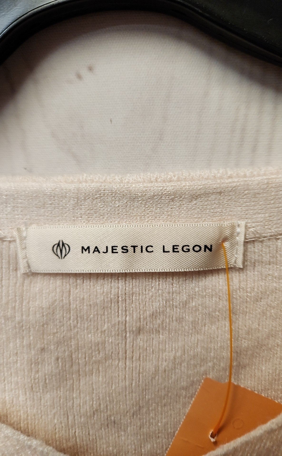 Majestic Legon Women's Size M Beige Sweater