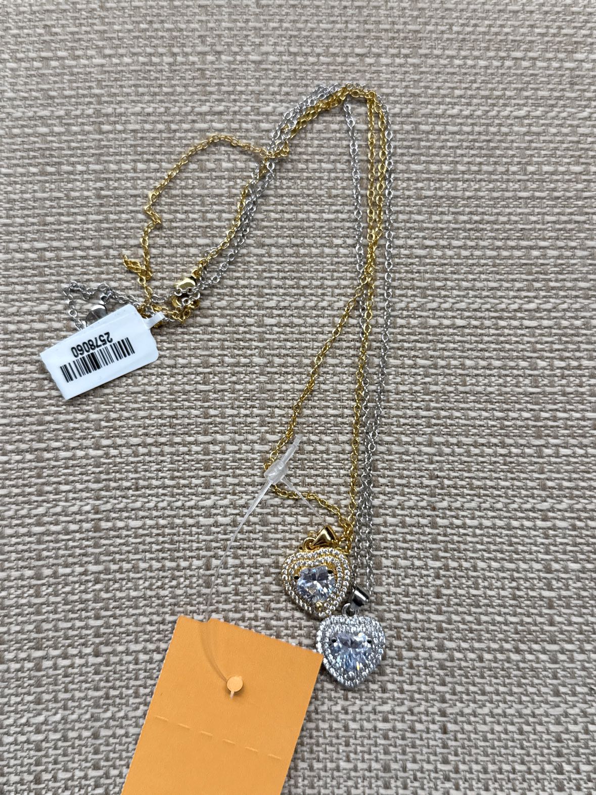 2PCS Heart Necklaces 1 Silver/1 Gold