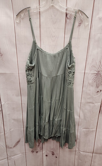 Hayden Women's Size M Olive Green Dress