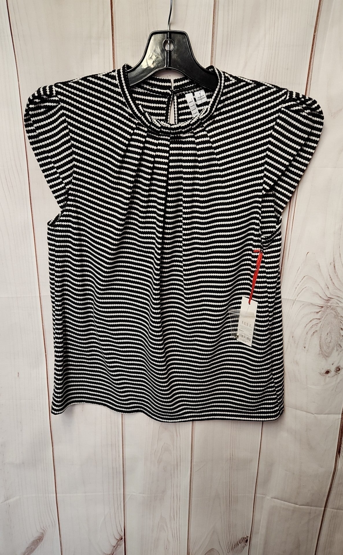 NWT Elle Women's Size S Black Short Sleeve Top