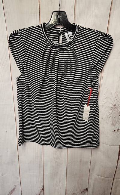 NWT Elle Women's Size S Black Short Sleeve Top