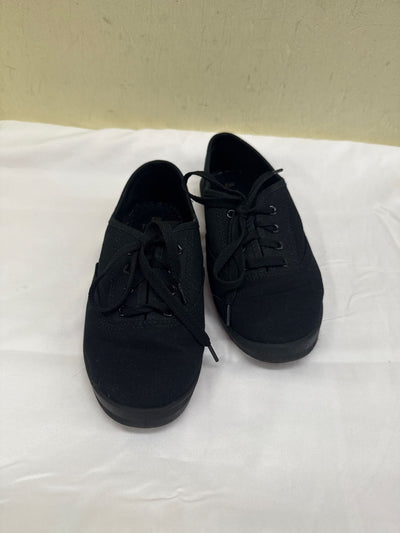 Time and Tru Women's Size 6 Black Sneakers