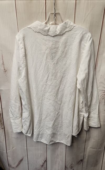 Laura Ashley Women's Size 1X White Long Sleeve Top