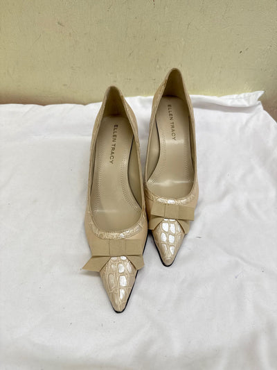 Ellen Tracy Women's Size 6-1/2 Tan Pumps Shoes