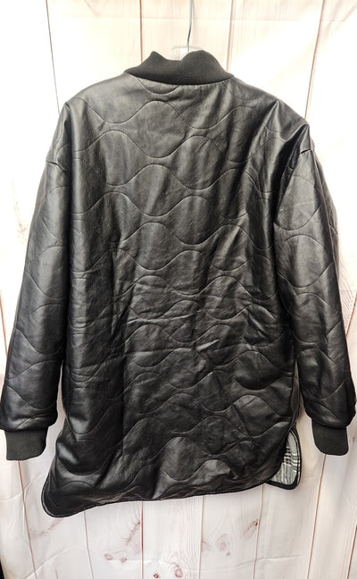 NWT Evereve Women's Size M Black Georgetown Reversible Coat