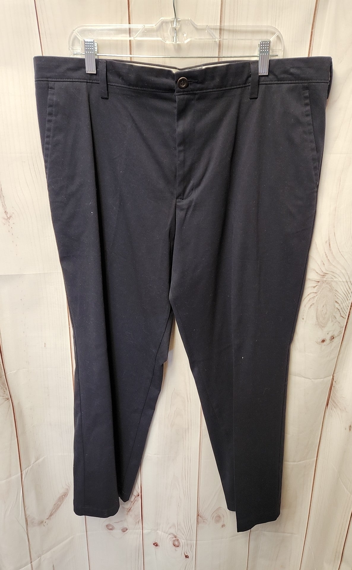 NWT Dockers Men's Size 40x29 Navy Pants