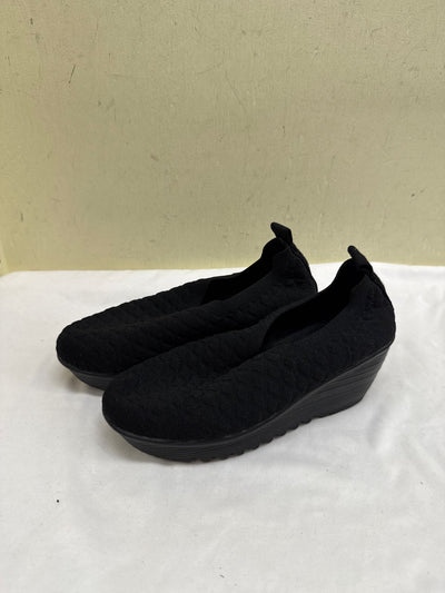 Bernie Mev Women's Size 36 = 5-1/2 Black Pumps Shoes