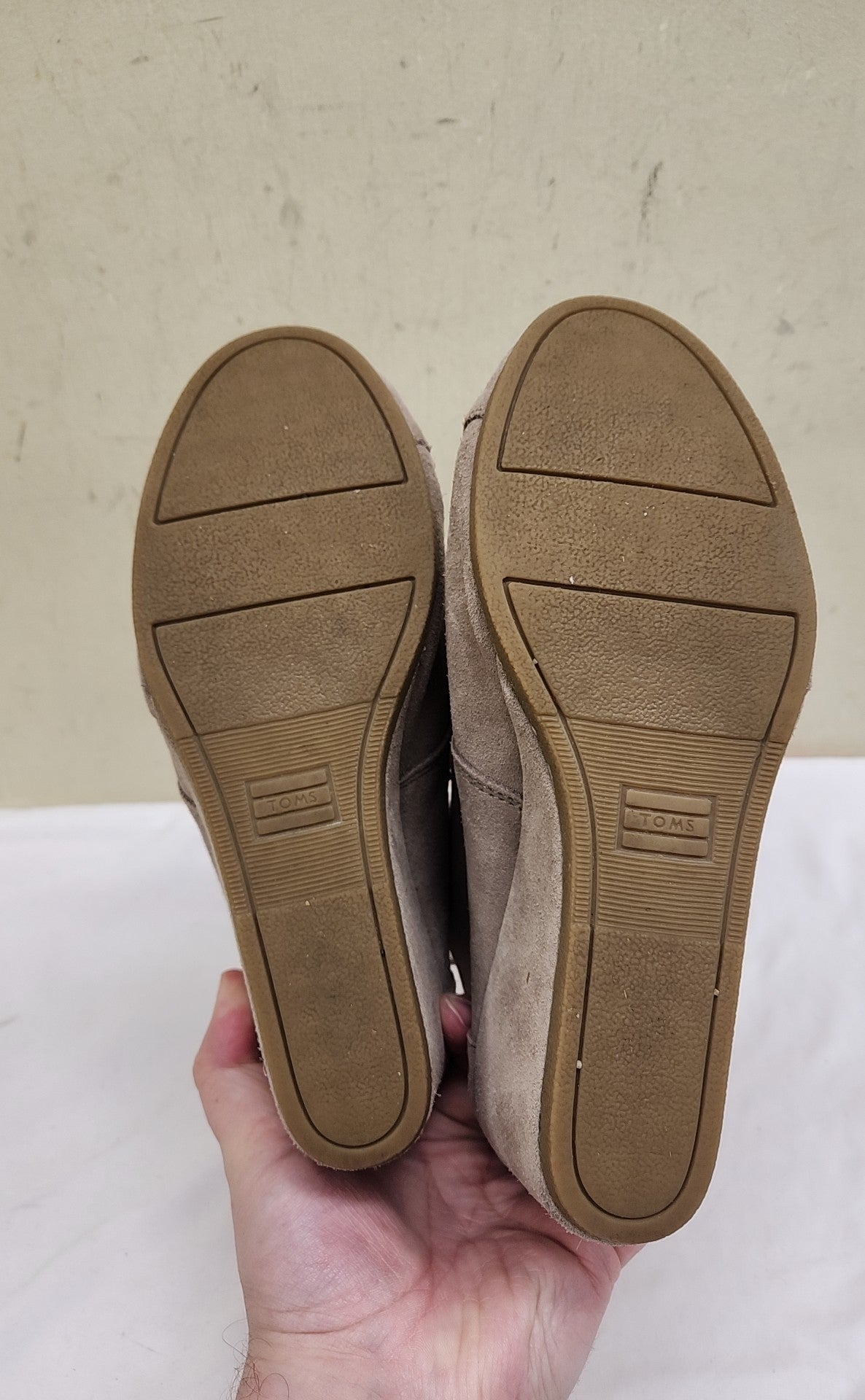 Toms Women's Size 9 Tan Boots Shoes