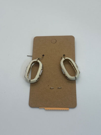White oval crystal Earrings