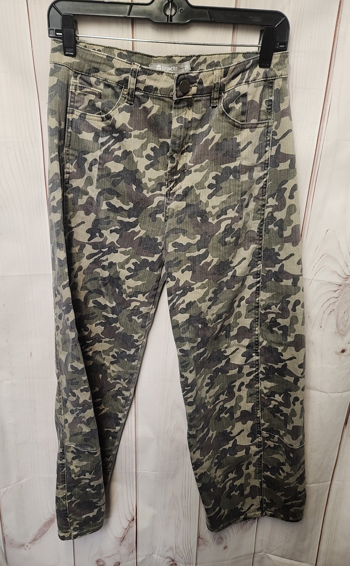 Tractr Women's Size 26 (1-2) Green Camo Pants