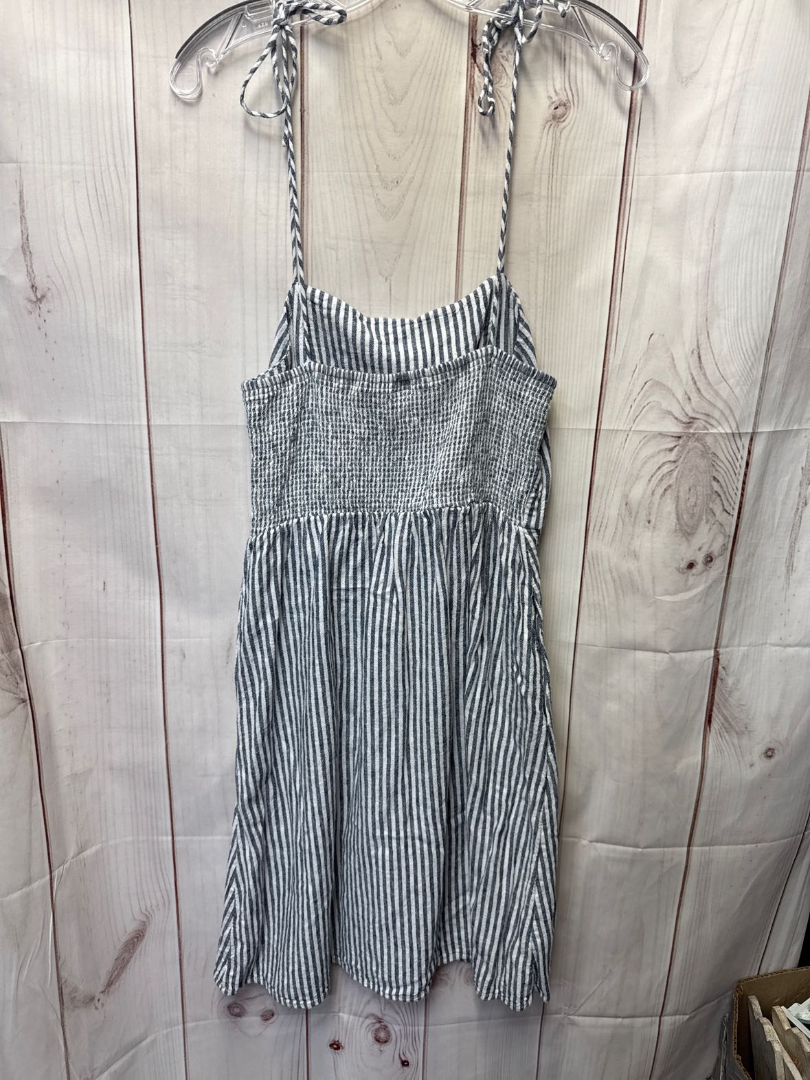 Old Navy Women's Size M Gray Dress