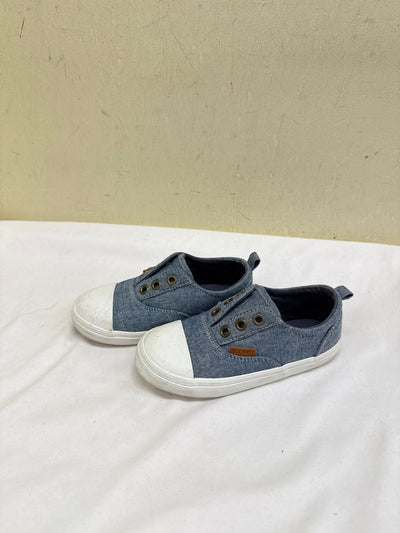 Old Navy Boy's Size 8 Blue Shoes