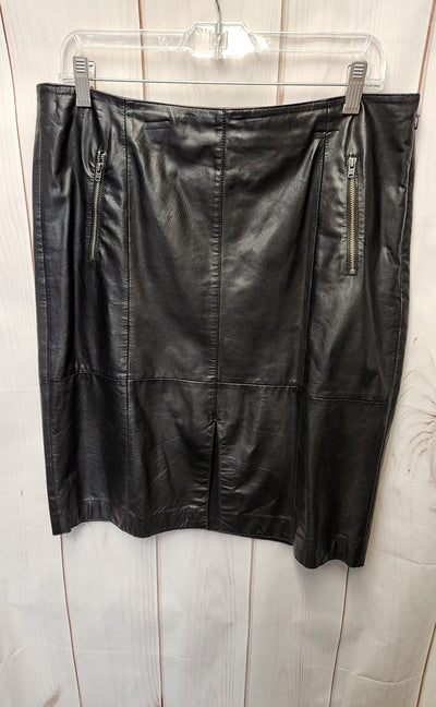 Halogen Women's Size 12 Black Skirt