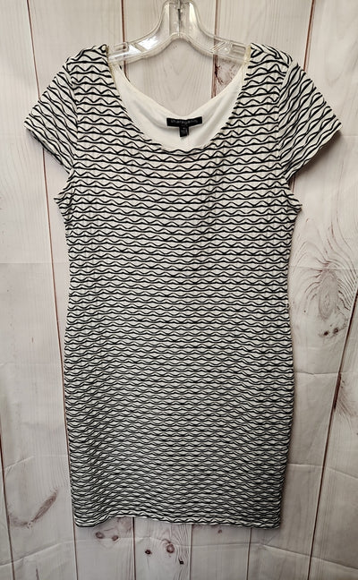 Sharagano Women's Size 14 White & Black Dress