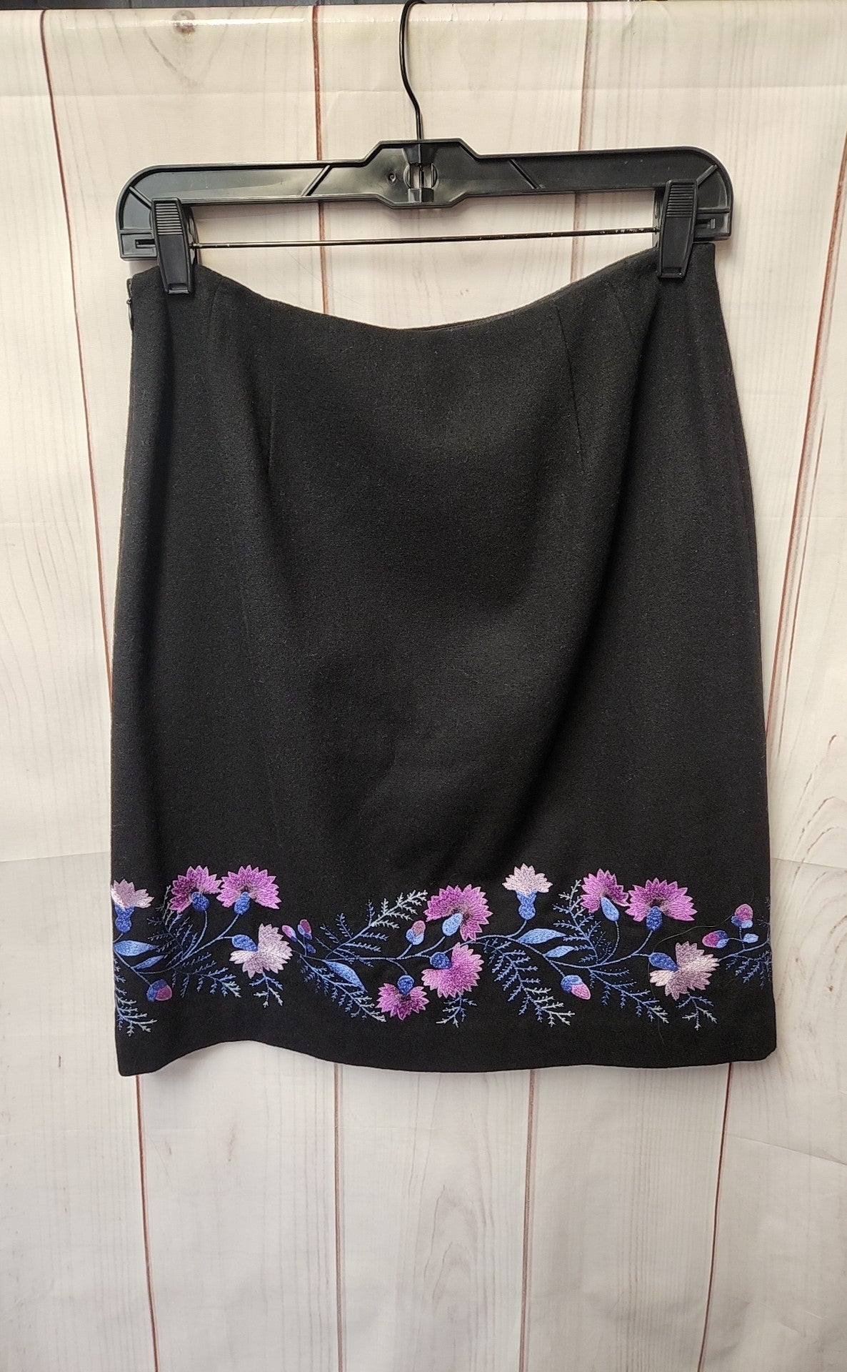 Loft Women's Size 8 Petite Black Floral Skirt