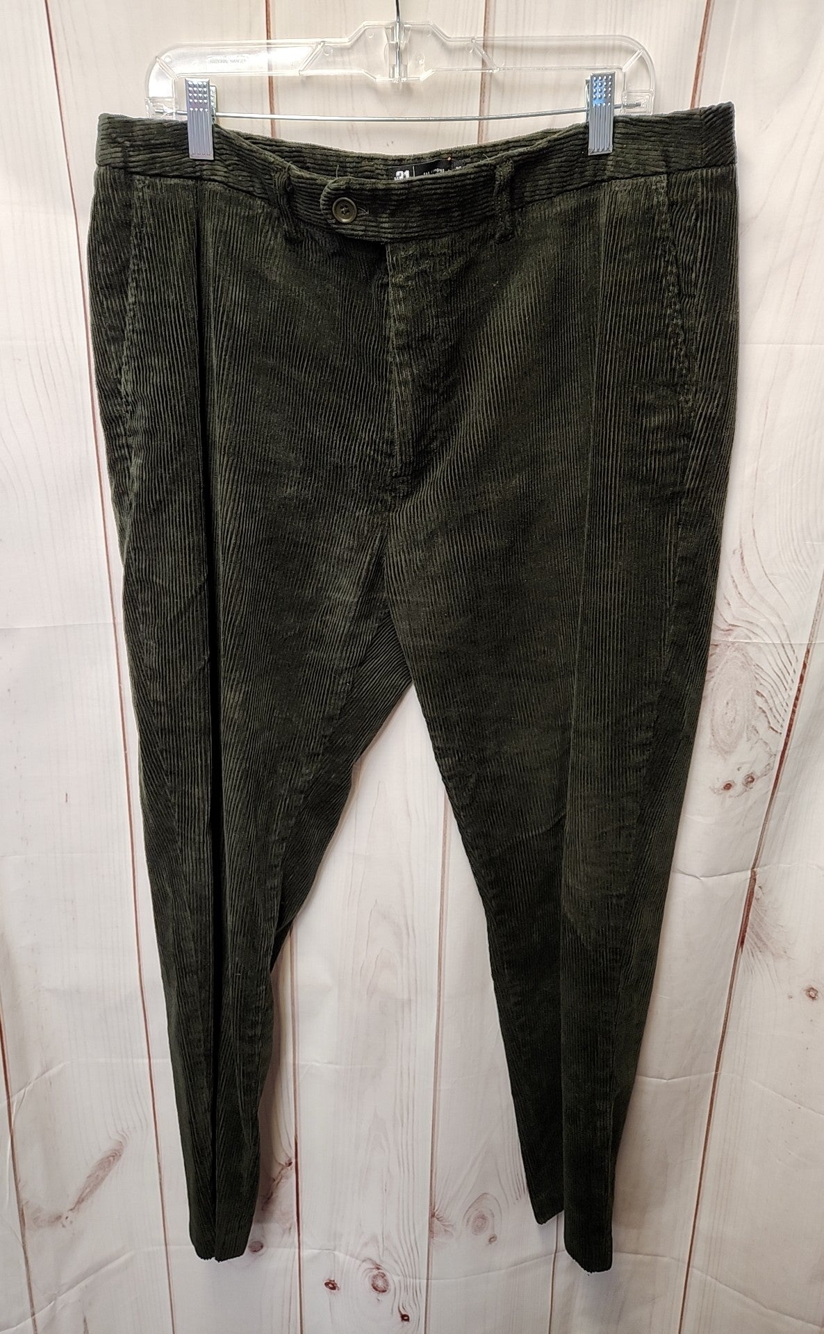 Le 31 Men's Size 36 Green Corduroy Pants