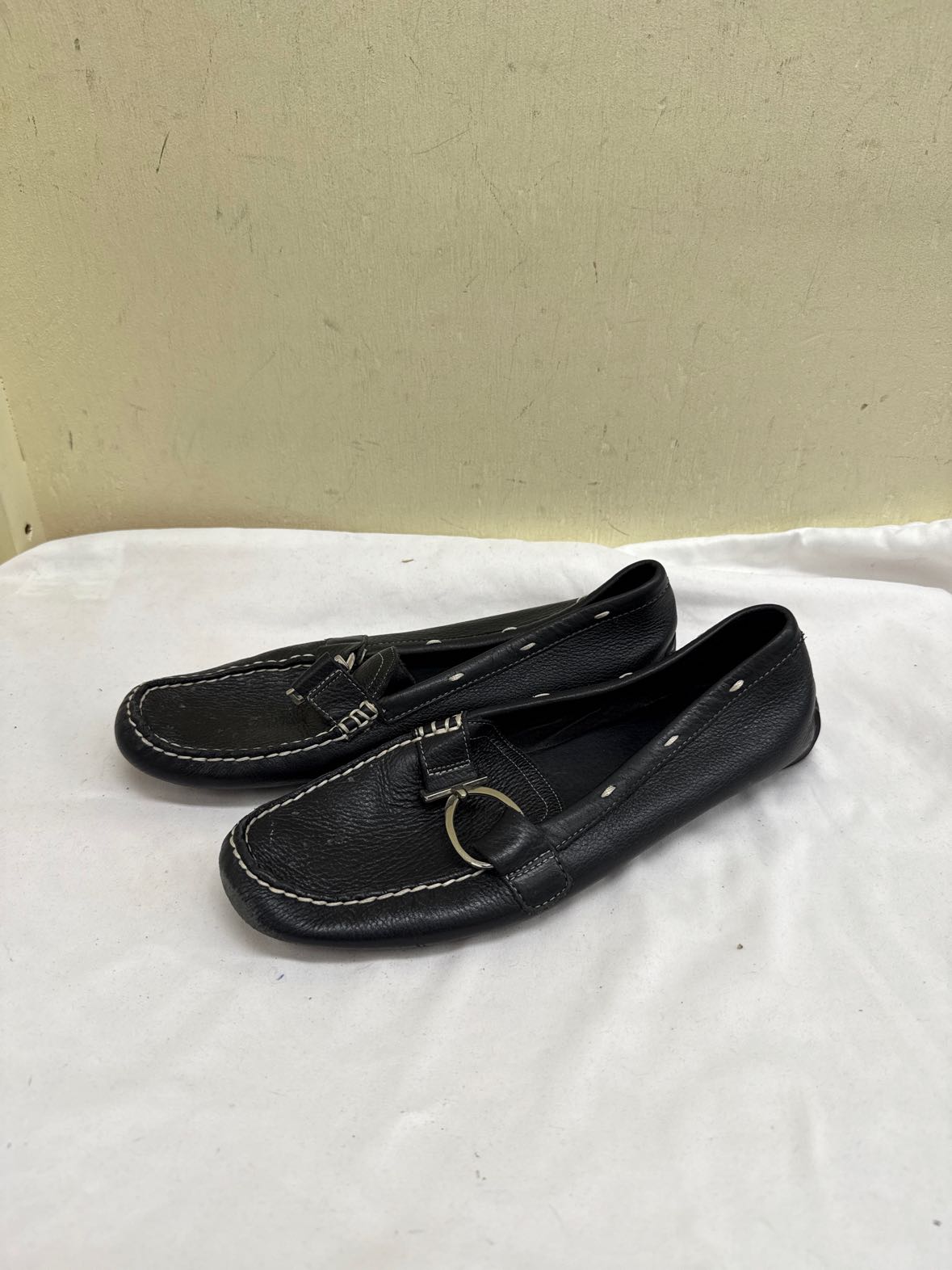 Anne Klein Women's Size 9-1/2 Black Flats Shoes