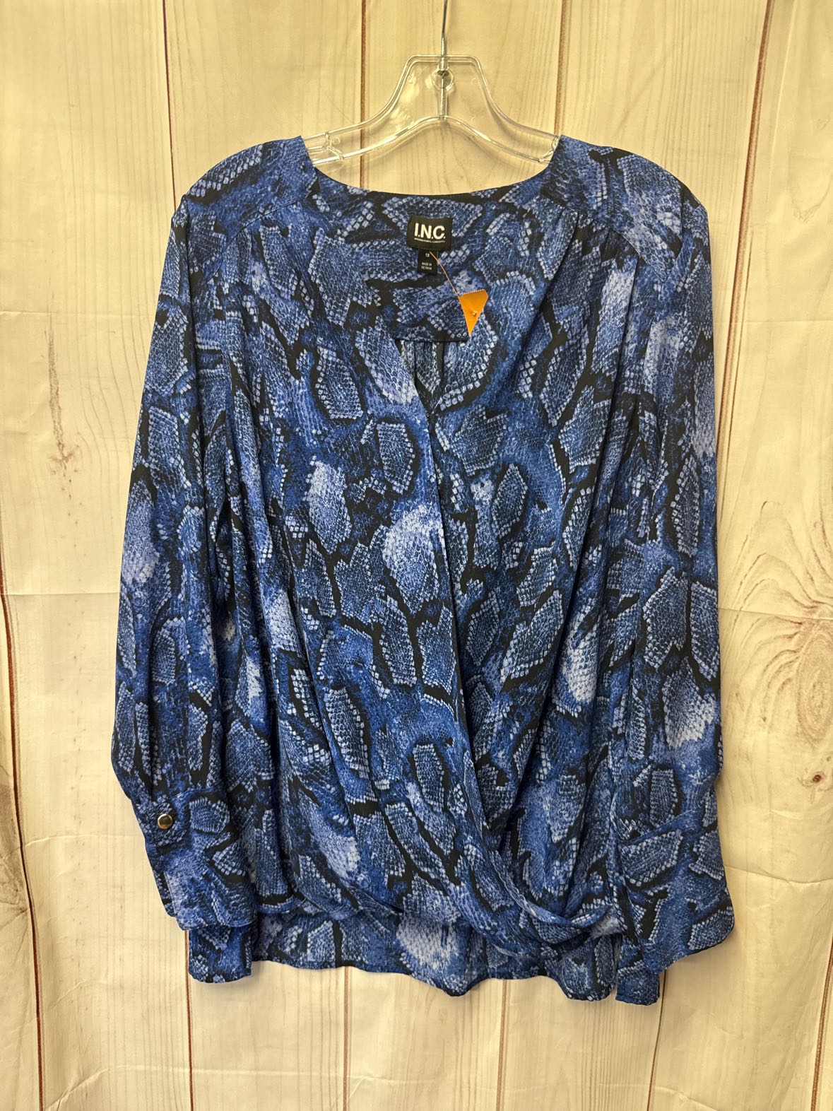 INC Women's Size 1X Blue Long Sleeve Top