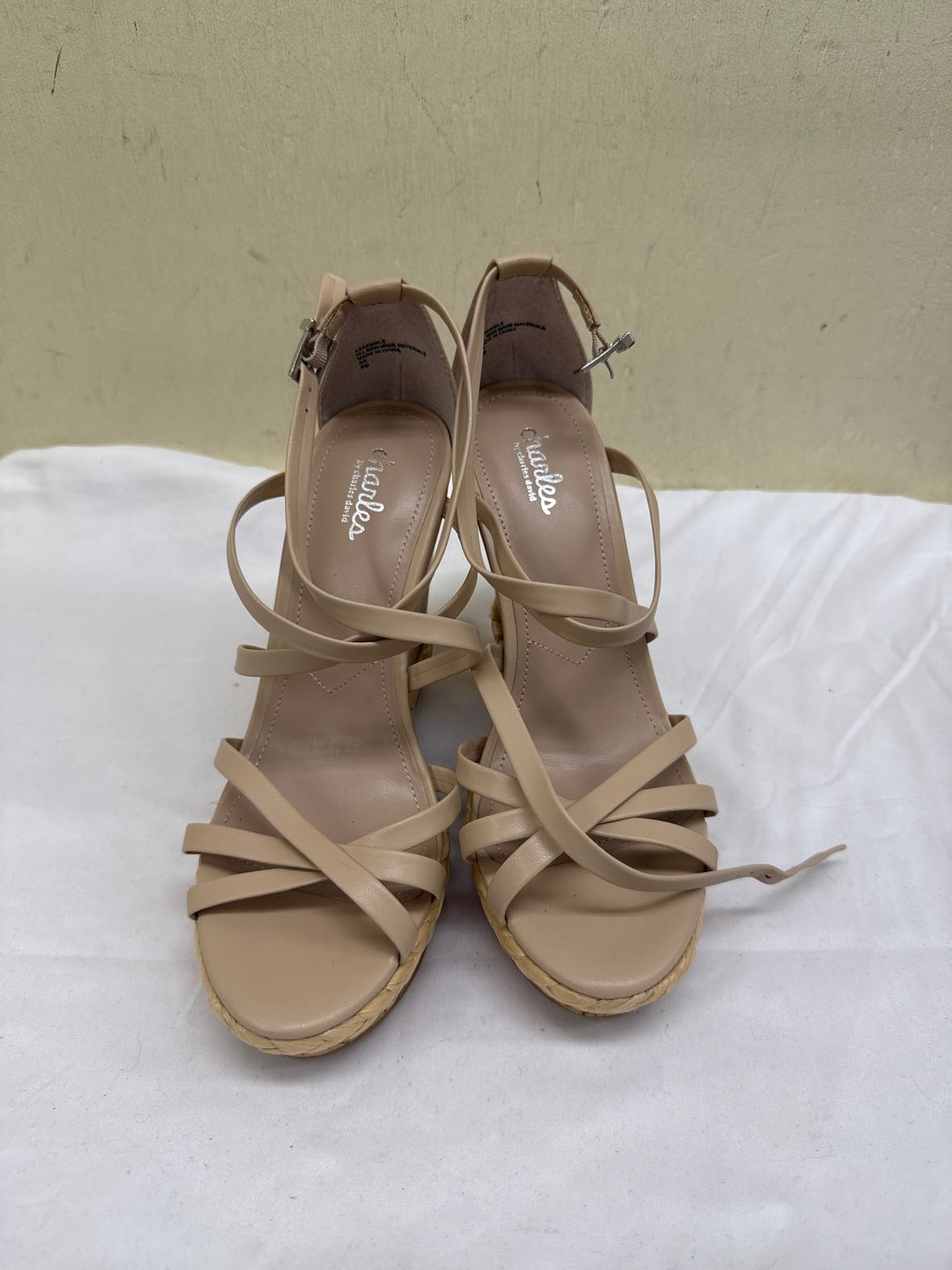 Charles by Charles David Women's Size 9 Tan Sandals Shoes